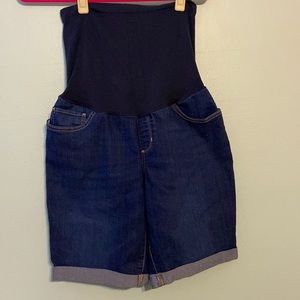 Maternity Bermuda shorts